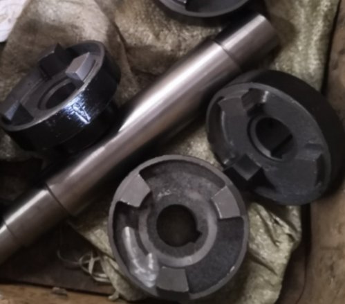 泵軸，聯(lián)軸器